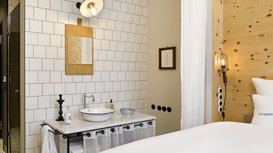 25hours_Hotel_Munich_showroom_M_room_large__1__slider