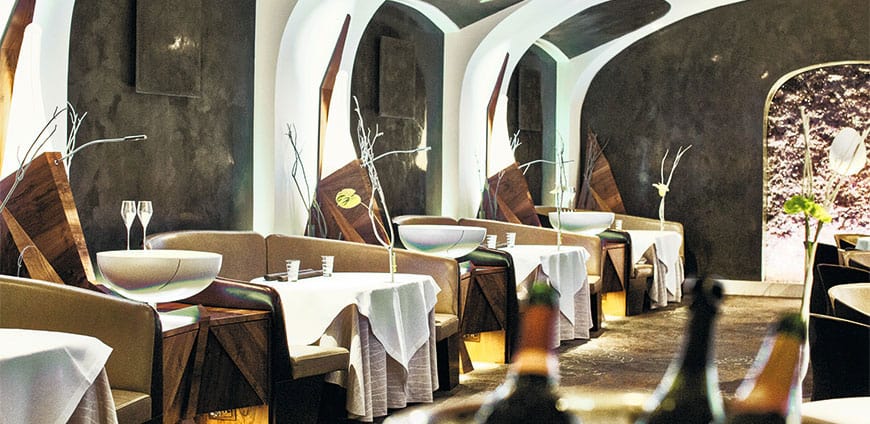 rp205-cover-story-slider-7