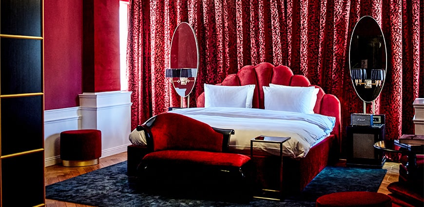 rp207-provocateur-03-slider