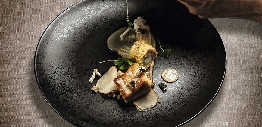 rp220_coverstory_slider1