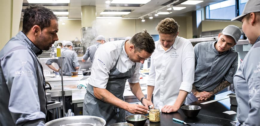 rp228-hangar-7-slider-1