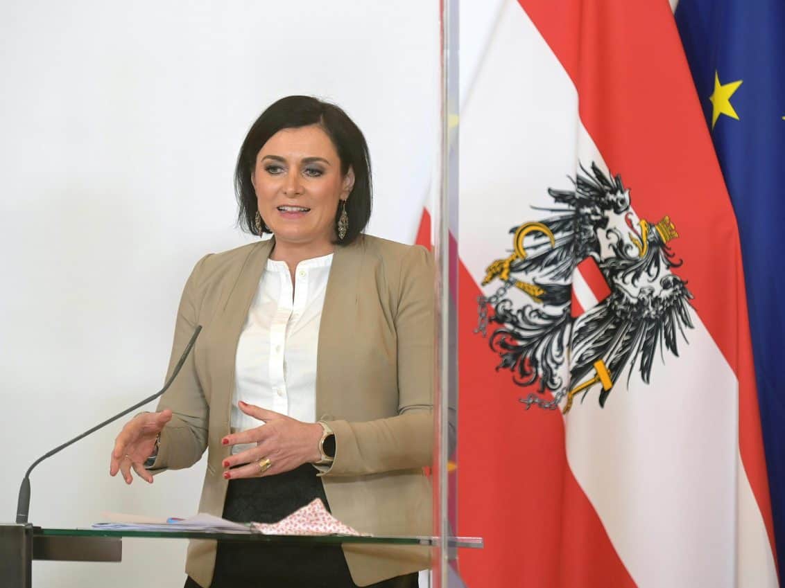 ABD0027-20200521-4-3-279035372653-3537x2653-1-1132x849