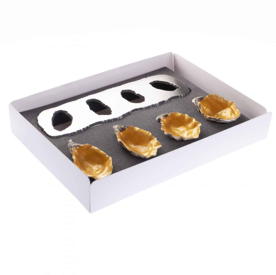 CD-Store-gold-lacquered-oyster-shell-and-support-1132x1127