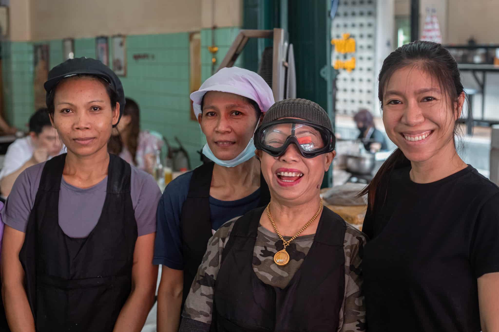 A50BR21-Icon-Award-Jay-Fai-and-team