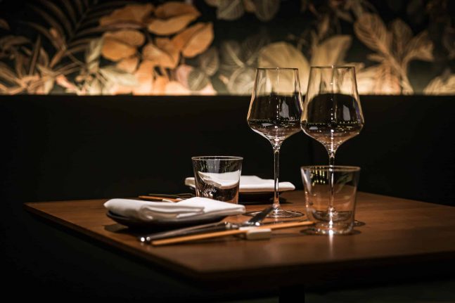 DiningRuhm-8-scaled-e1645532255768