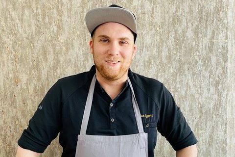 Portrait1-e1650355561313