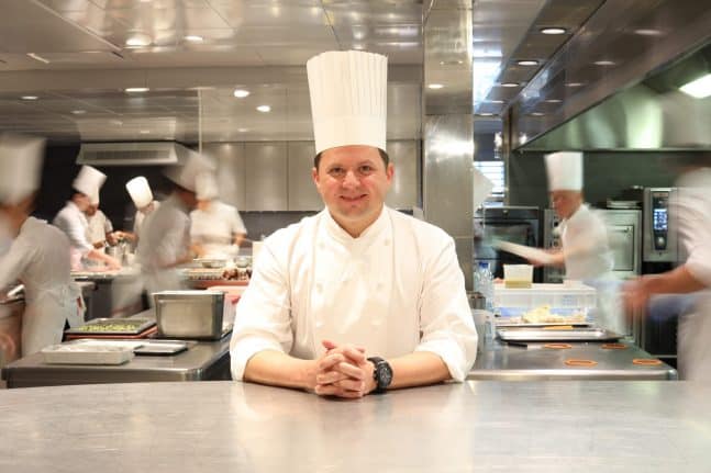 Franck-Giovannini-c-Hotel-de-Ville-Crissier-scaled-e1656408511259