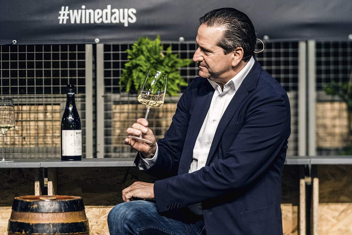 ROLLING PIN.CONVENTION