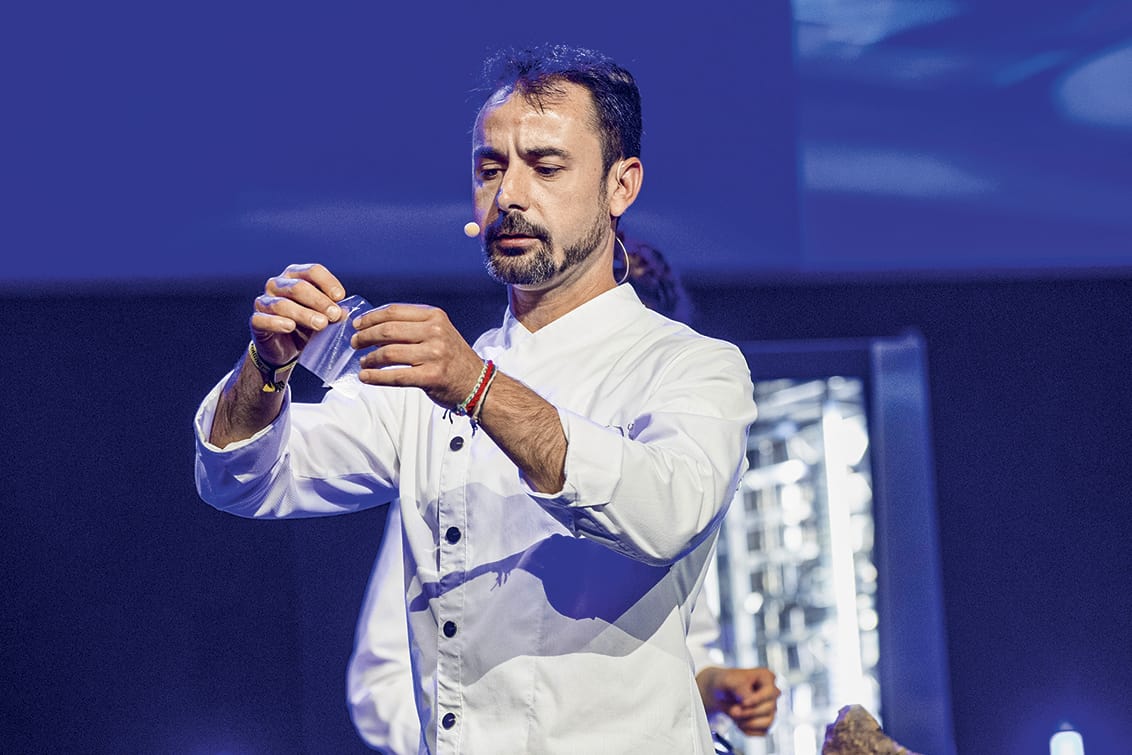 ROLLING PIN.CONVENTION