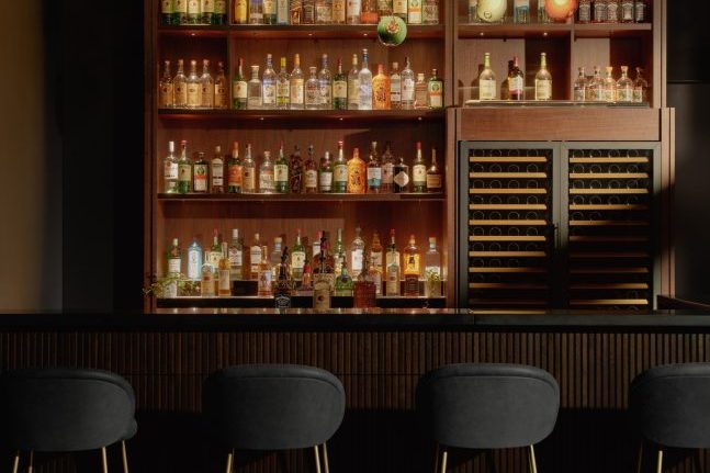 15-bar-The-Cloud-One-Hotel-e1667986343574