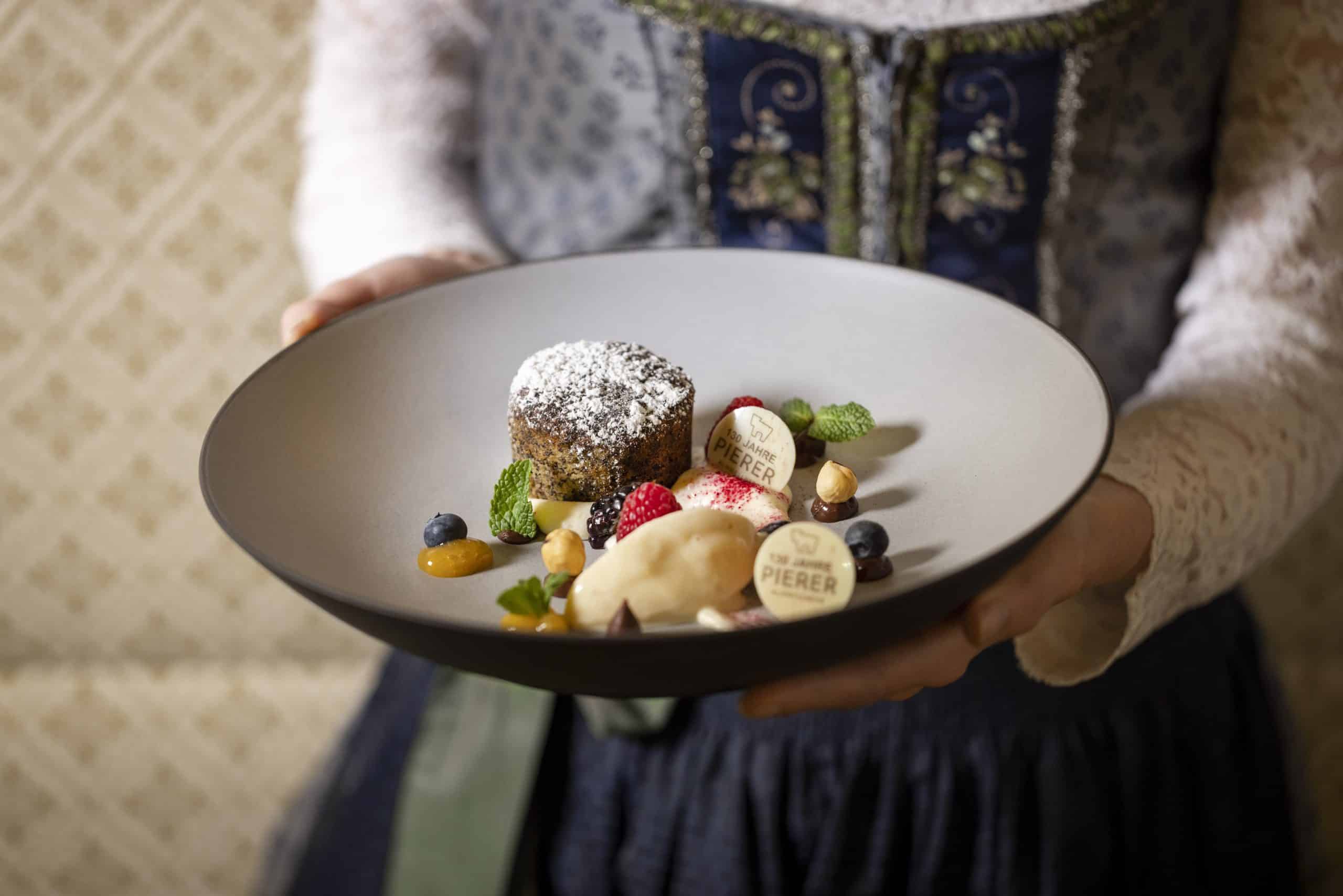 Alminarium-Naturküche-c-Almwellness-Hotel-Pierer-Harald-Eisenberger-scaled