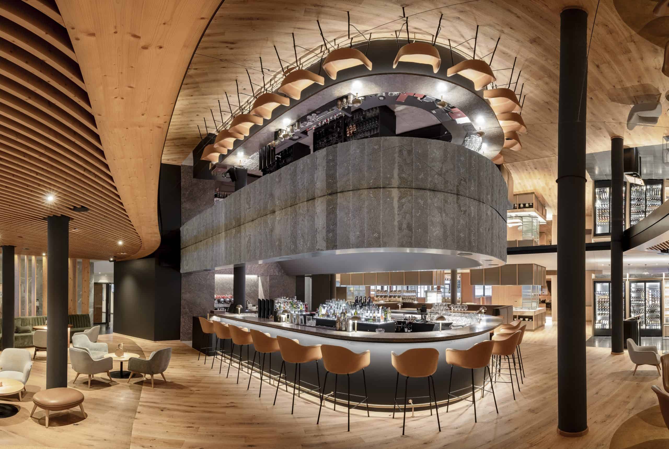 Bar_AquaDome_byRudiWyhlidal-2683-HDR-Pano-Bearbeitet-scaled