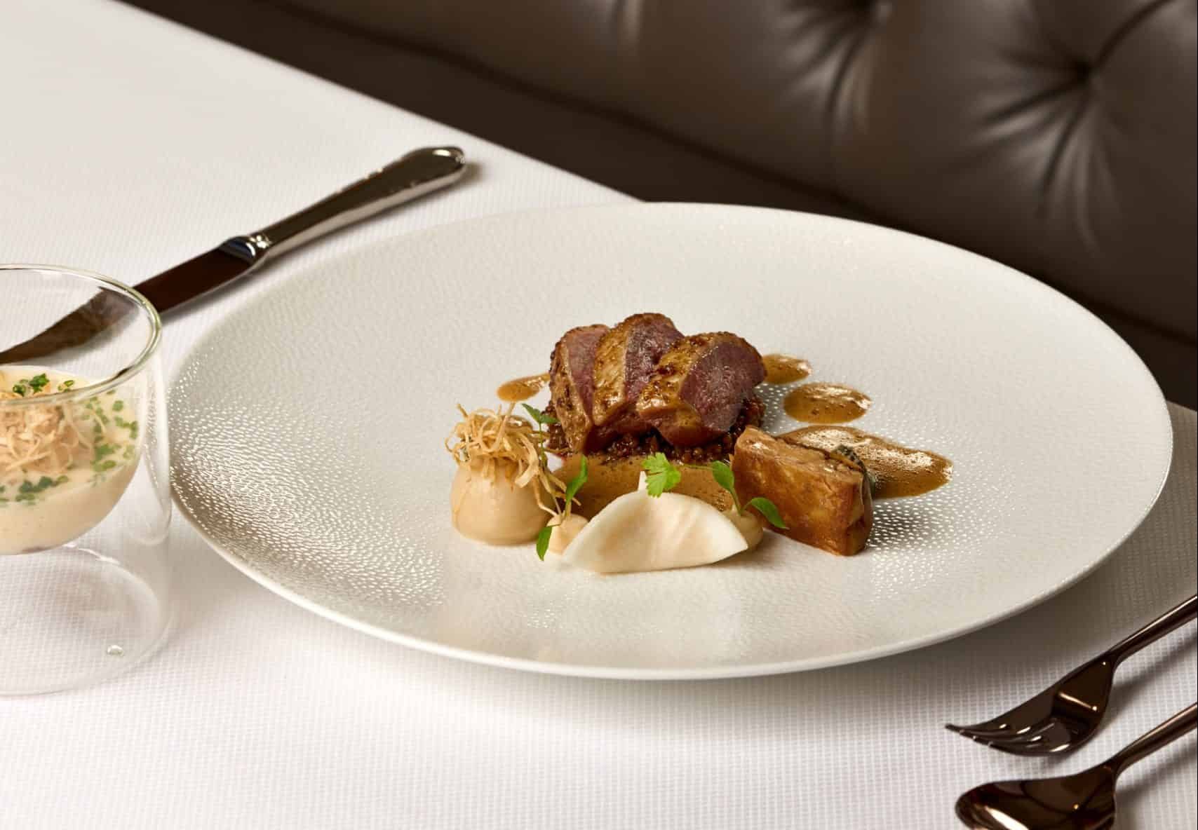 5_Mieral-Barbarie-Ente_niedrige-Aufloesung_c-Hotel-Imperial-scaled-e1758883779940