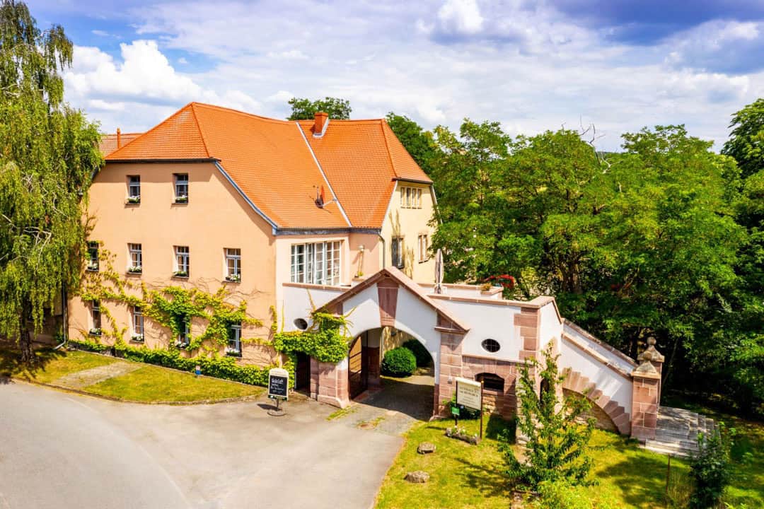 vBismarck_0969_GutshausAltan_kleiner