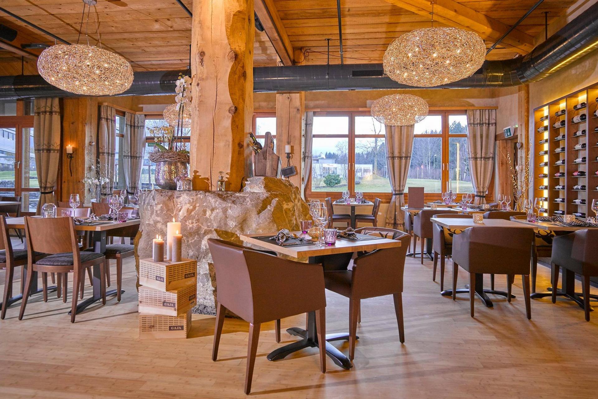 Küchenchef bei Gaststube im Tempel in Thun Rolling Pin