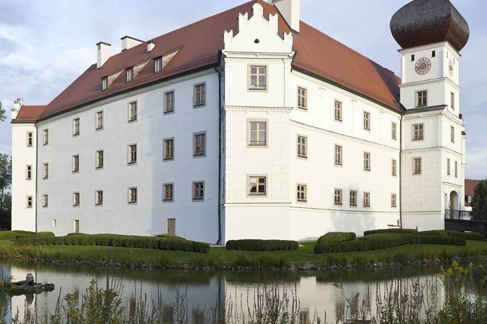Chef de Partie bei Schloss Hohenkammer in Hohenkammer Rolling Pin