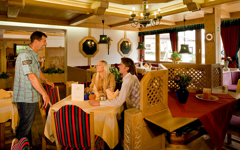 Sous Chef Bei Hotel Neue Post In Zwieselstein Rolling Pin