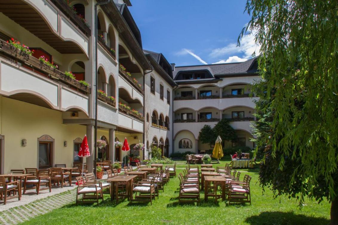 Küchenhilfe bei Hotel Mittagskogel in Ledenitzen - Rolling Pin