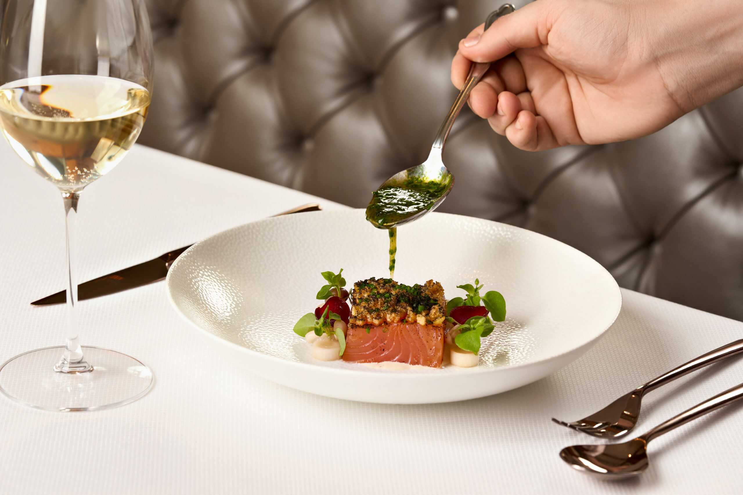 4_Label-Rouge-Lachs_niedrige-Aufloesung_c-Hotel-Imperial-scaled