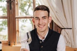 rp291-wdm-christopher-pohn-3-260x173